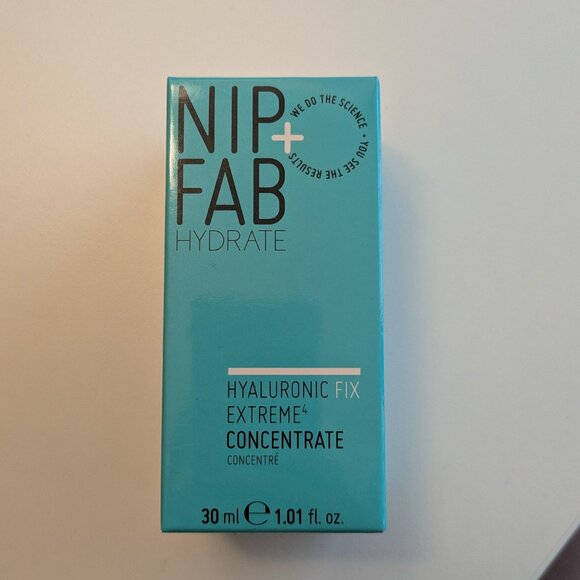 Nip + Fab hydrate hyaluronic fix extreme4 concentrate - Picture 1 of 3